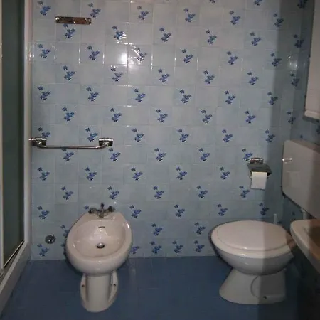 Apartamento Apartments In Lignano Sabbiadoro 42756