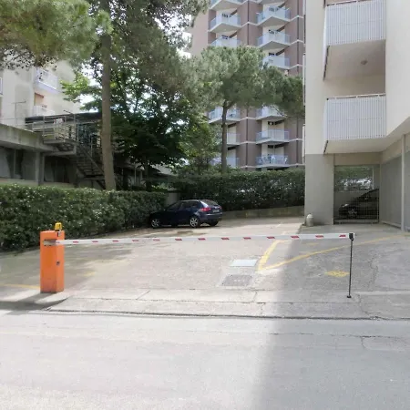 Apartments In Lignano Sabbiadoro 42756 Apartamento